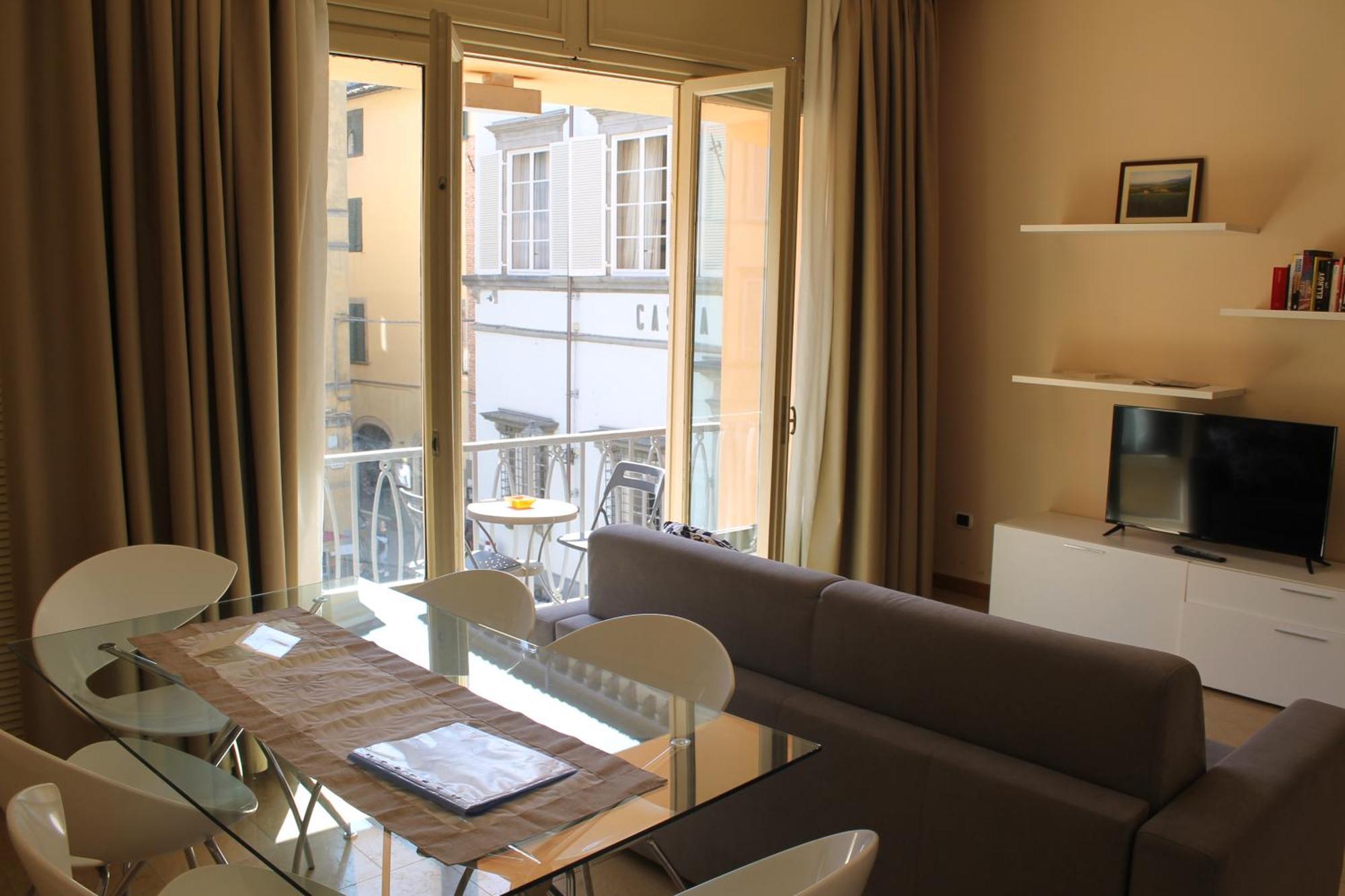 Casa Paolina Aparthotel ลุคคา ภายนอก รูปภาพ