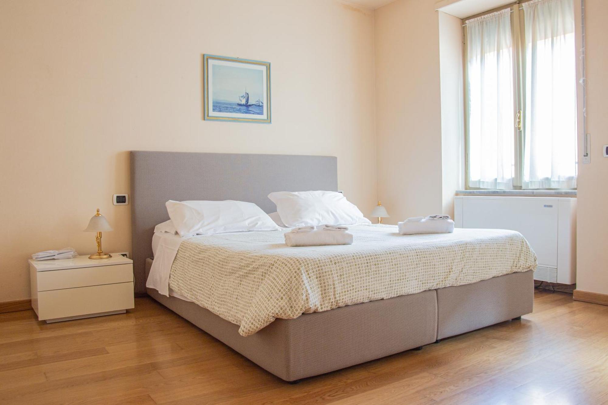 Casa Paolina Aparthotel ลุคคา ภายนอก รูปภาพ