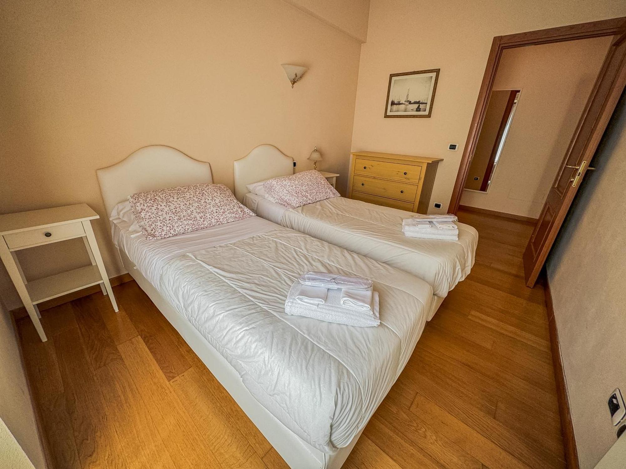 Casa Paolina Aparthotel ลุคคา ภายนอก รูปภาพ