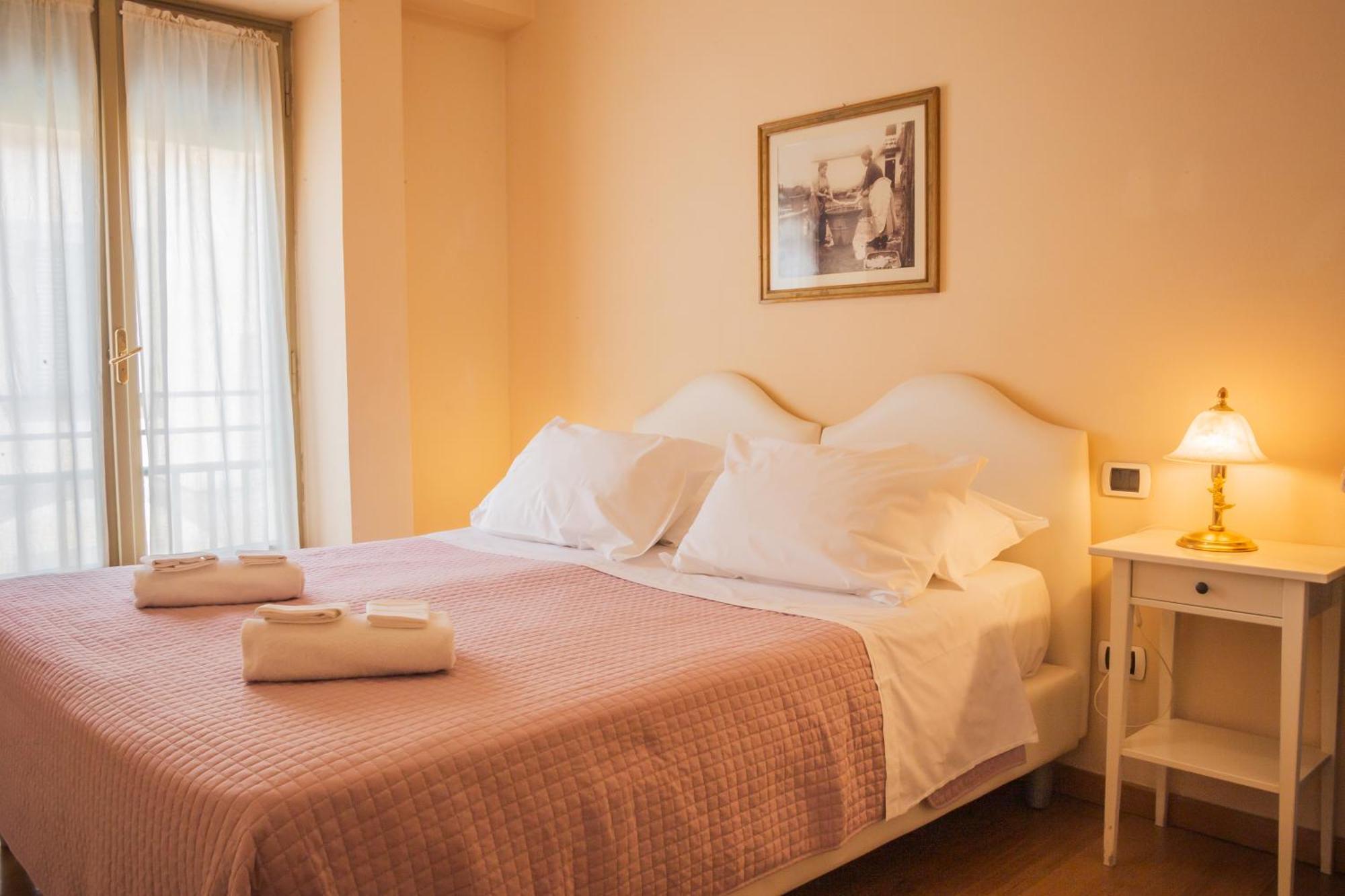 Casa Paolina Aparthotel ลุคคา ภายนอก รูปภาพ