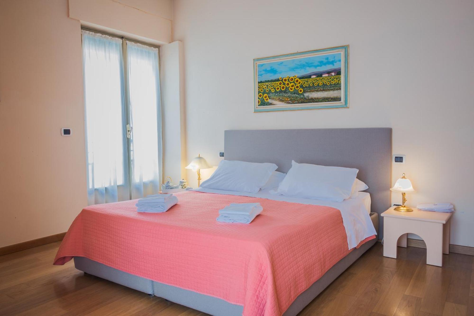 Casa Paolina Aparthotel ลุคคา ภายนอก รูปภาพ