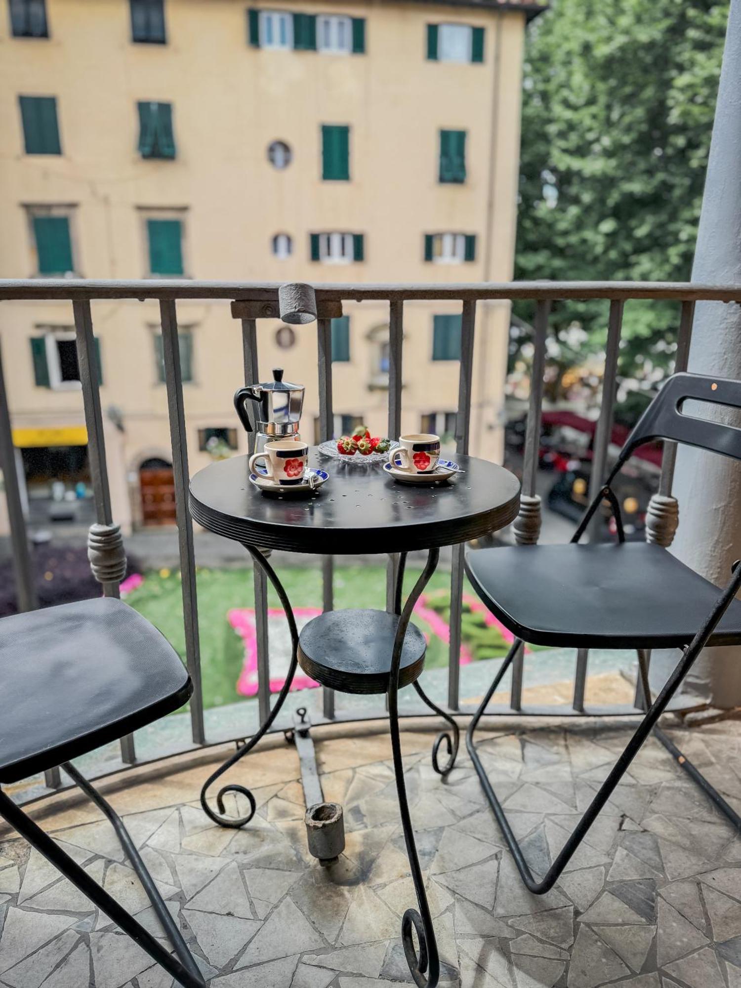 Casa Paolina Aparthotel ลุคคา ภายนอก รูปภาพ