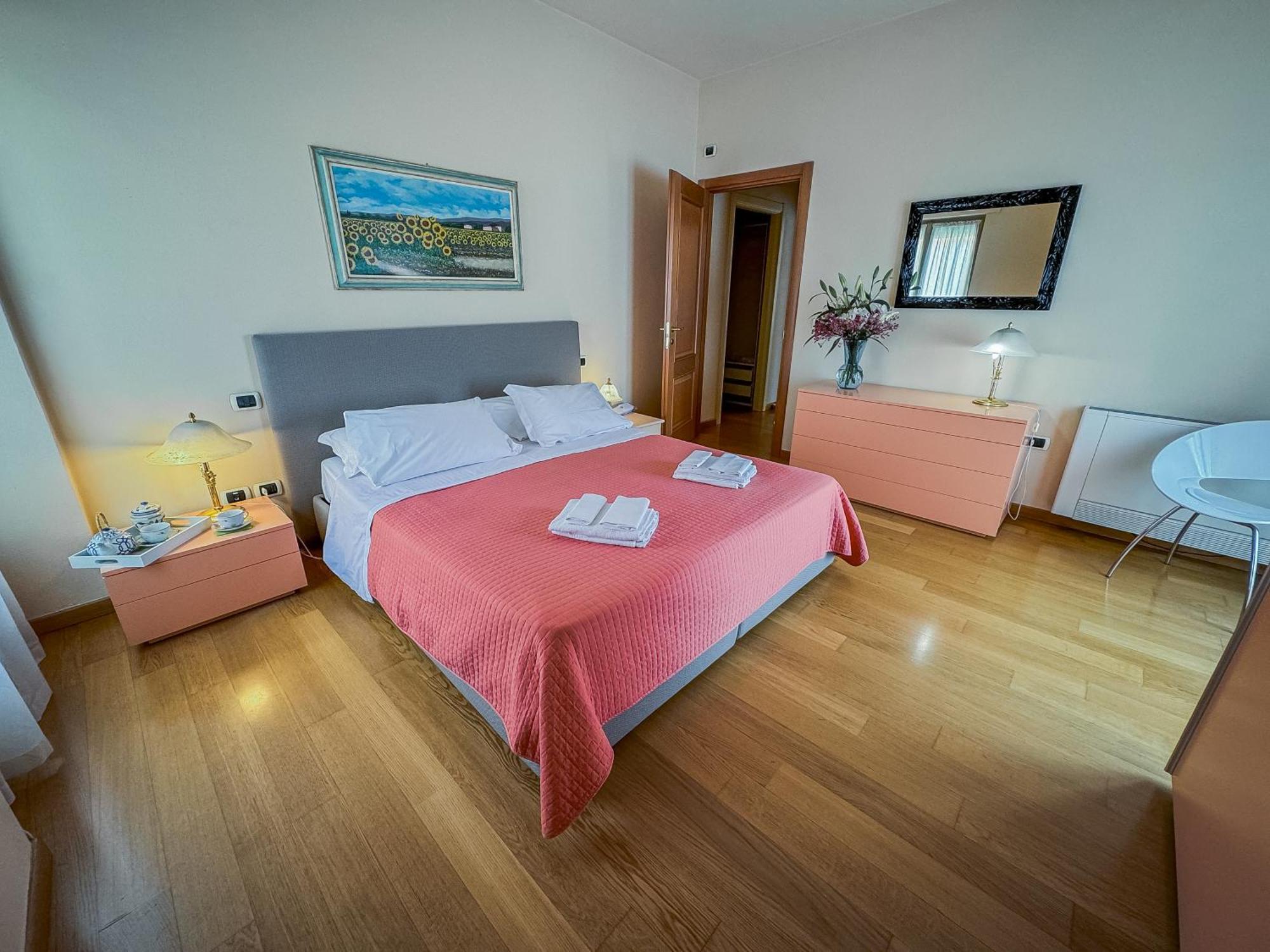 Casa Paolina Aparthotel ลุคคา ภายนอก รูปภาพ