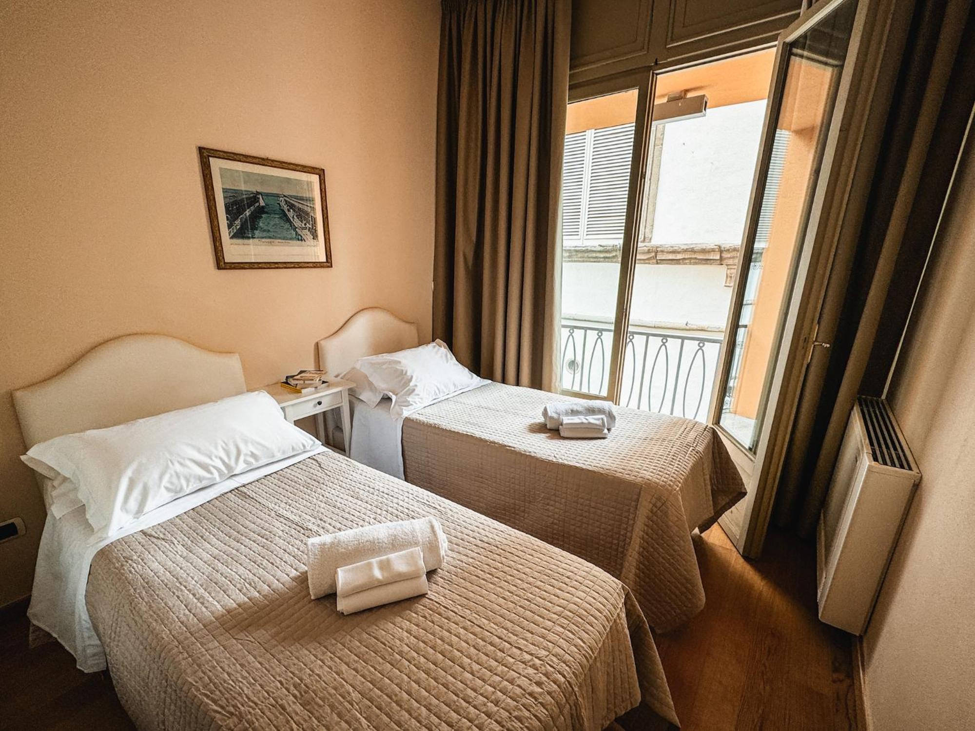 Casa Paolina Aparthotel ลุคคา ภายนอก รูปภาพ