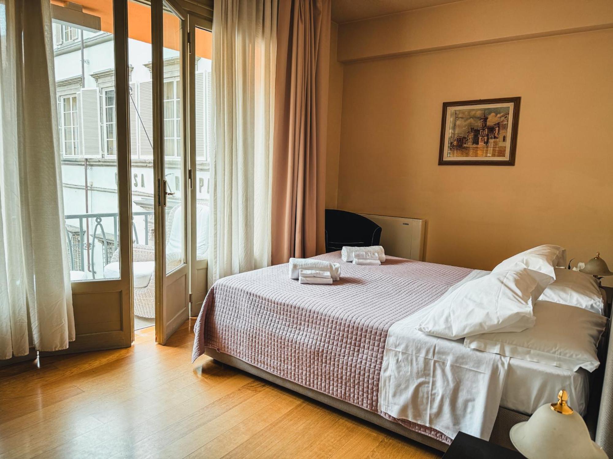 Casa Paolina Aparthotel ลุคคา ภายนอก รูปภาพ
